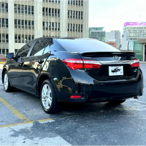 Toyota Corolla GLI 2015 Negro Caracas