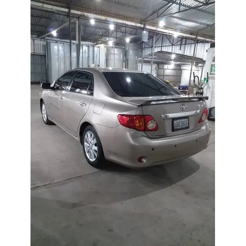 Toyota Corolla GLI 2011 Beige Maracay