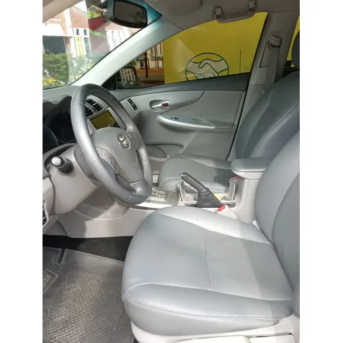 Toyota Corolla GLI 2010 Negro Caracas