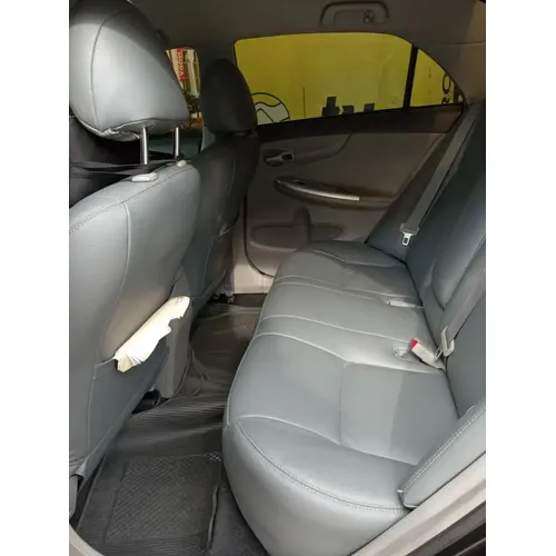 Toyota Corolla GLI 2010 Negro Caracas