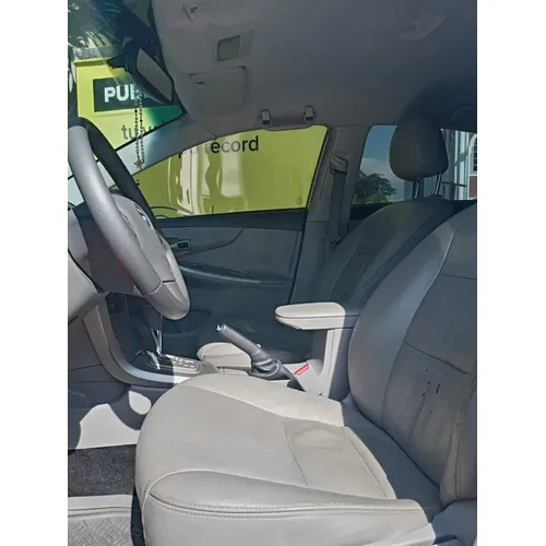 Toyota Corolla GLI 2010 Beige Caracas