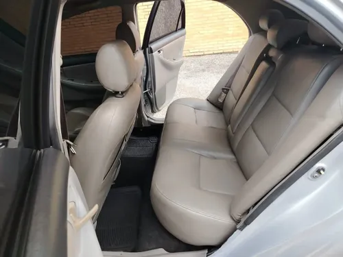 Toyota Corolla GLI 2007 Plateado Valles del Tuy