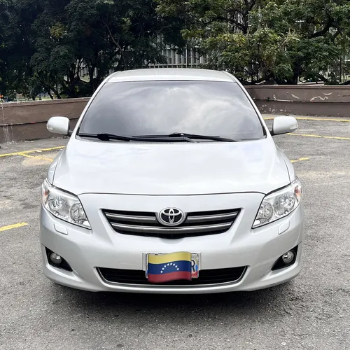 Toyota Corolla GLI 2010 Plateado Caracas