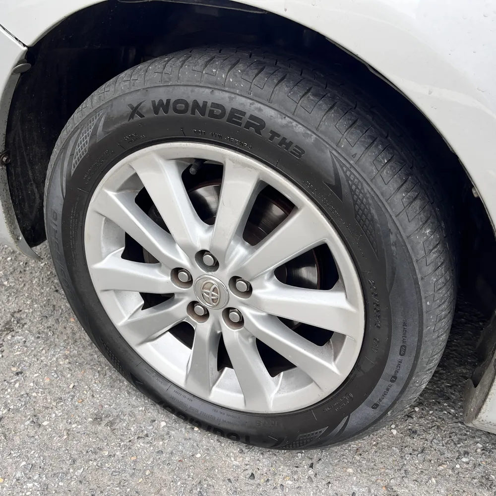 Toyota Corolla GLI 2010 Plateado Caracas