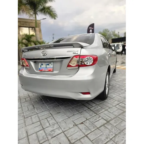 Toyota Corolla GLI 2012 Plateado Caracas