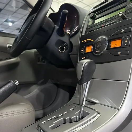 Toyota Corolla GLI 2014 Plateado Caracas
