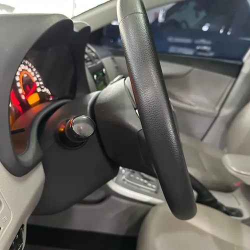 Toyota Corolla GLI 2014 Plateado Caracas