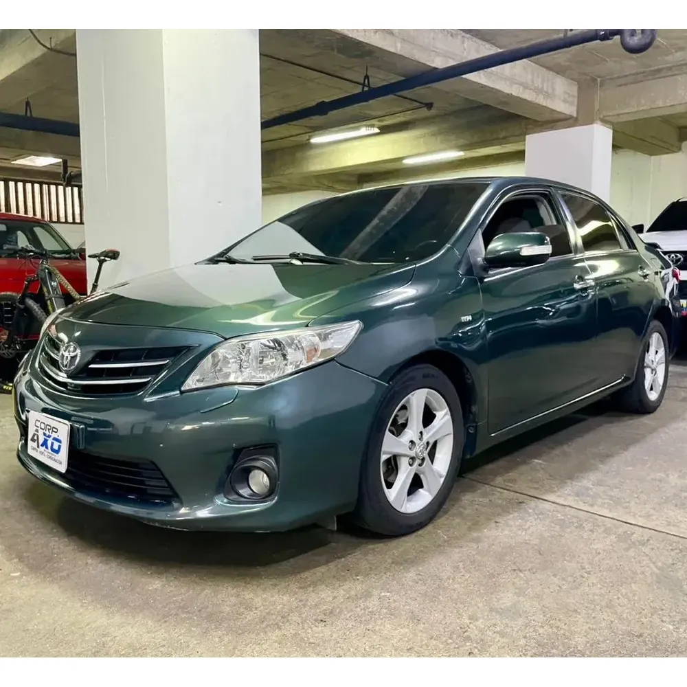 Toyota Corolla GLI 2012 Plateado Caracas