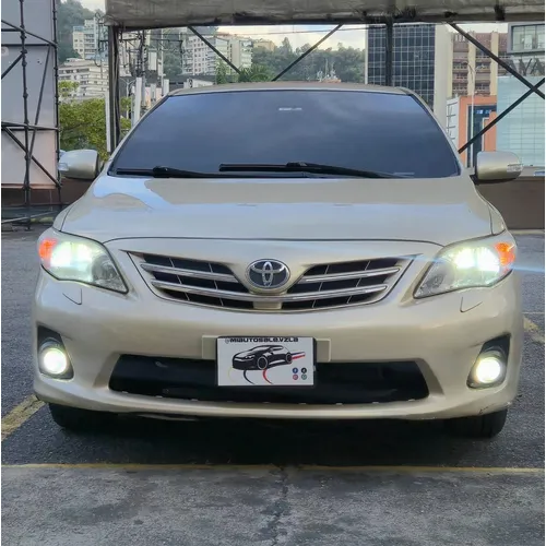 Toyota Corolla GLI 2013 Dorado Caracas