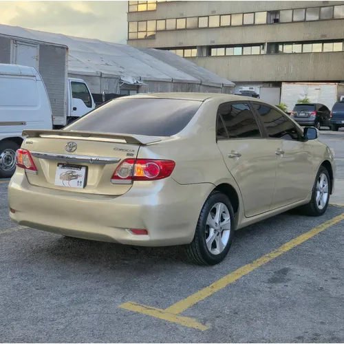 Toyota Corolla GLI 2013 Dorado Caracas
