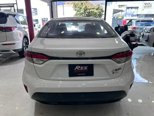 Toyota Corolla 2025 Blanco Caracas