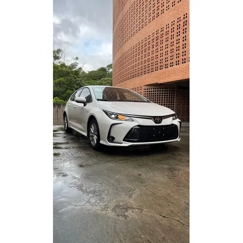 Toyota Corolla 2025 Blanco Caracas