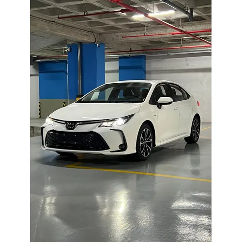 Toyota Corolla 2025 Blanco Caracas