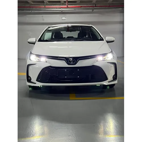 Toyota Corolla 2025 Blanco Caracas