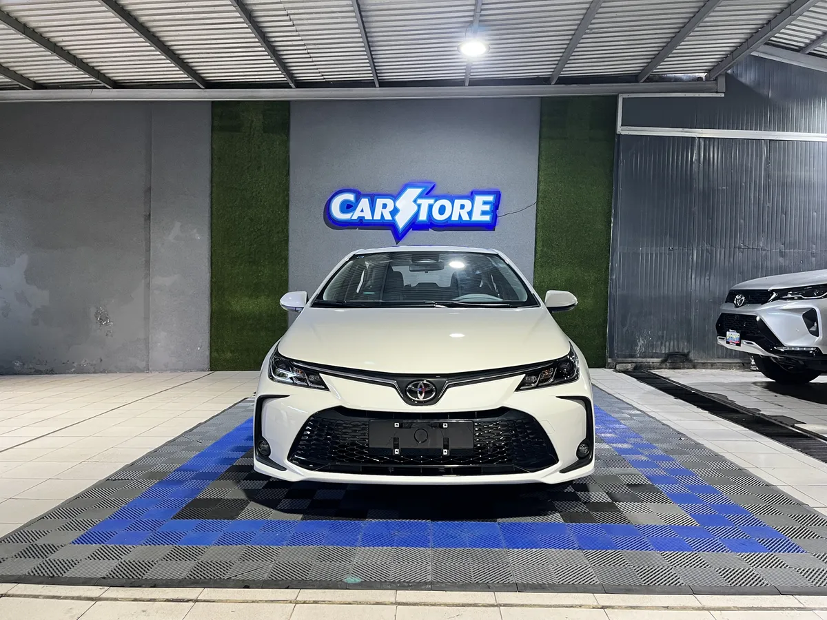 Toyota Corolla HEV 2025 Blanco Caracas