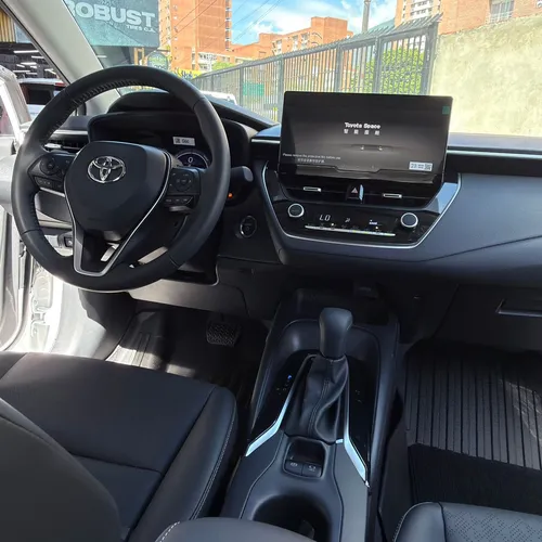 Toyota Corolla HEV 2025 Blanco Caracas