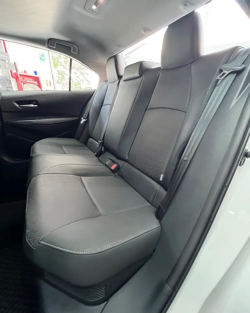 Toyota Corolla 2025 Blanco Caracas