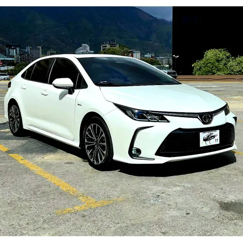 Toyota Corolla 2025 Blanco Caracas