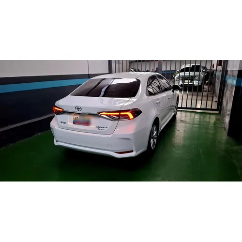 Toyota Corolla 2025 Blanco Caracas