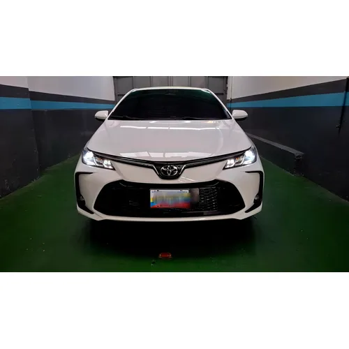 Toyota Corolla 2025 Blanco Caracas