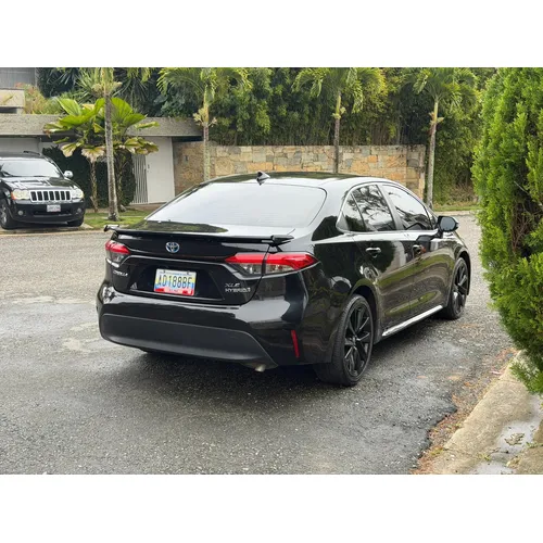 Toyota Corolla Hybrid 2023 Negro Caracas