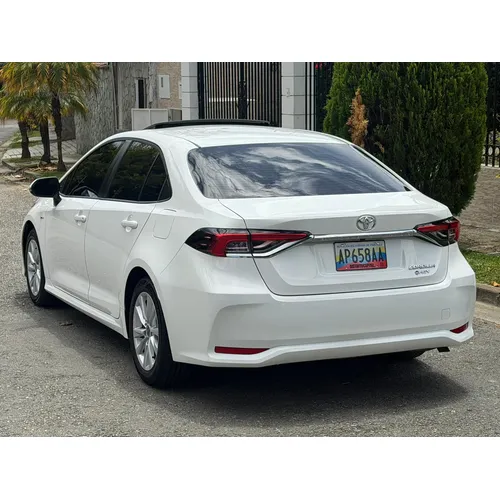 Toyota Corolla Hybrid 2025 Blanco Caracas
