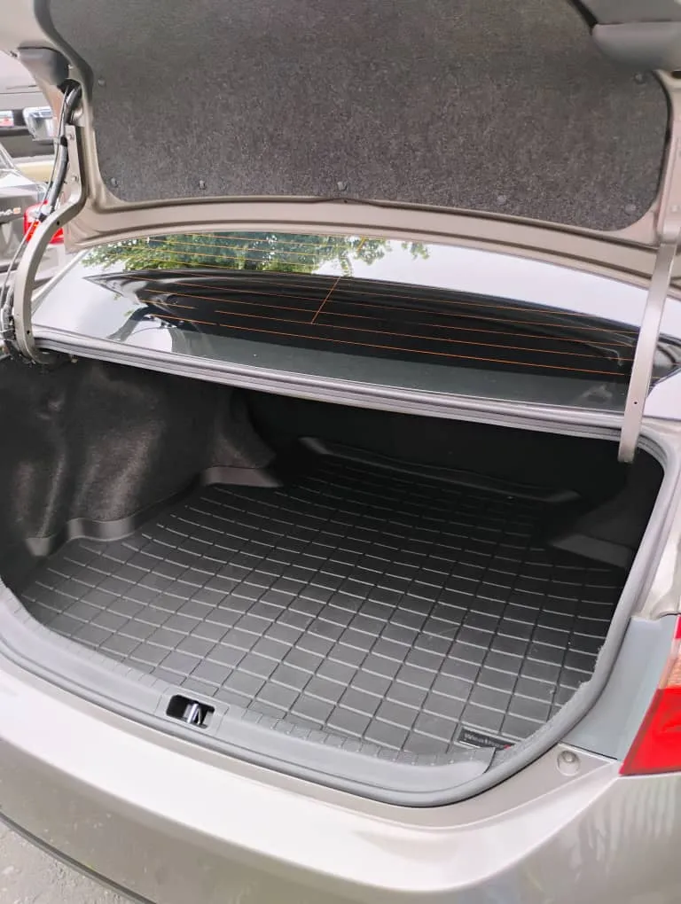 Toyota Corolla LE AÑO 2019 gris6