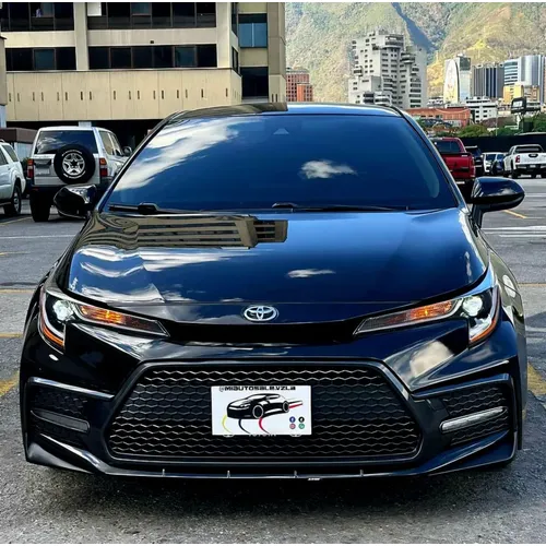 Toyota Corolla LE 2021 Negro Caracas