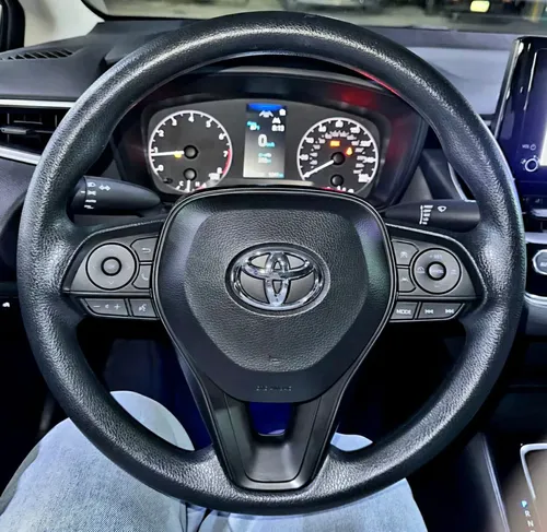 Toyota Corolla LE 2024 Plateado Caracas