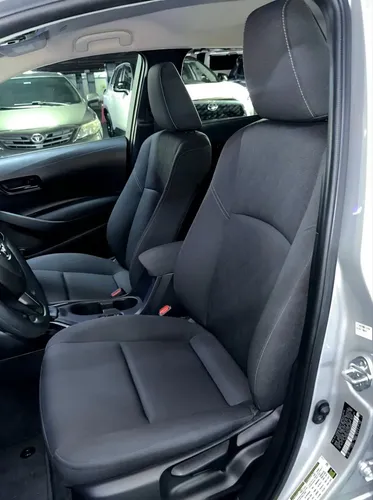 Toyota Corolla LE 2024 Plateado Caracas