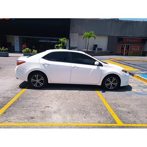 Toyota Corolla LE 2016 Blanco Caracas