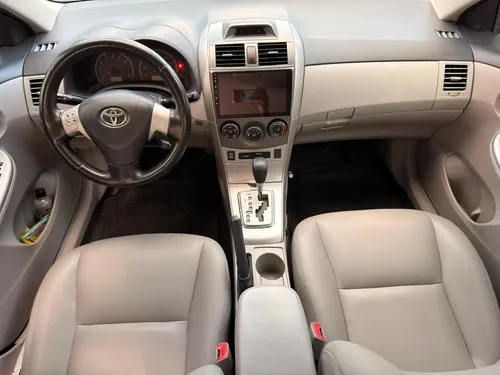 Toyota Corolla LE 2012 Plateado Caracas