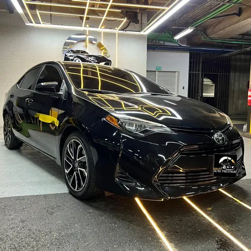 Toyota Corolla LE 2019 Negro Caracas
