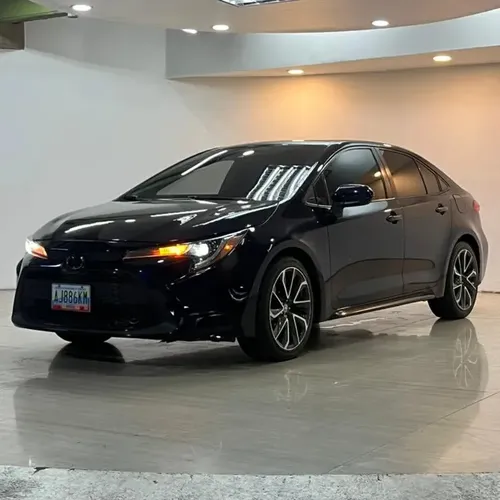 Toyota Corolla LE 2020 Negro Caracas