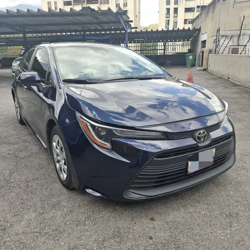 Toyota Corollla Le 2024 Azul Caracas