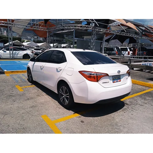 Toyota Corolla LE 2016 Blanco Caracas