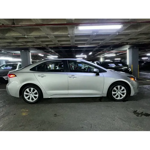 Toyota Corolla LE 2024 Plateado Caracas