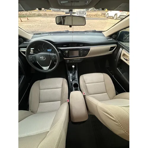 Toyota Corolla LE 2015 Azul Lechería