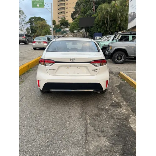 Toyota Corolla Levin 2025 Blanco Caracas