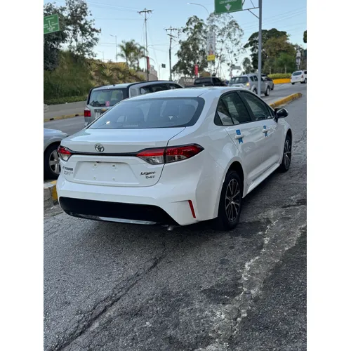 Toyota Corolla levin 2024 Blanco Caracas