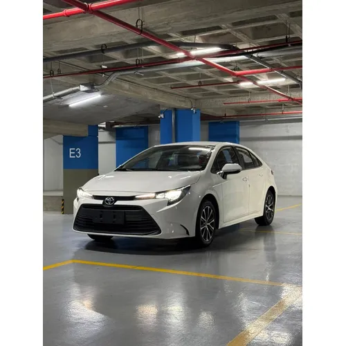 Toyota Corolla 2025 Blanco Caracas