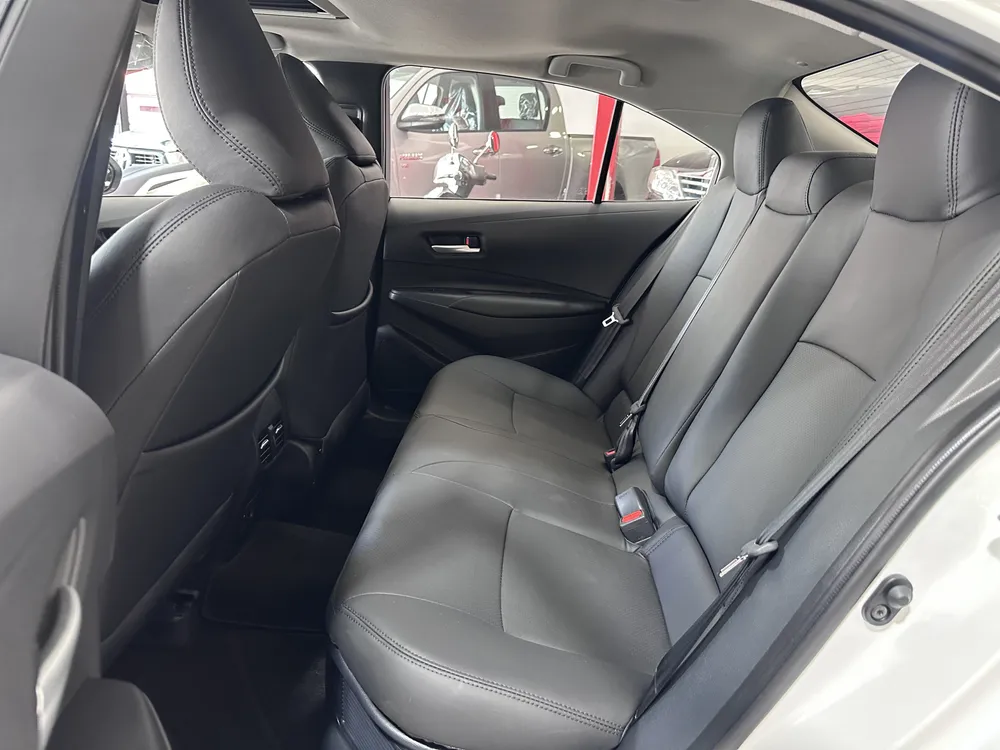 Toyota Corolla 2025 Blanco Caracas