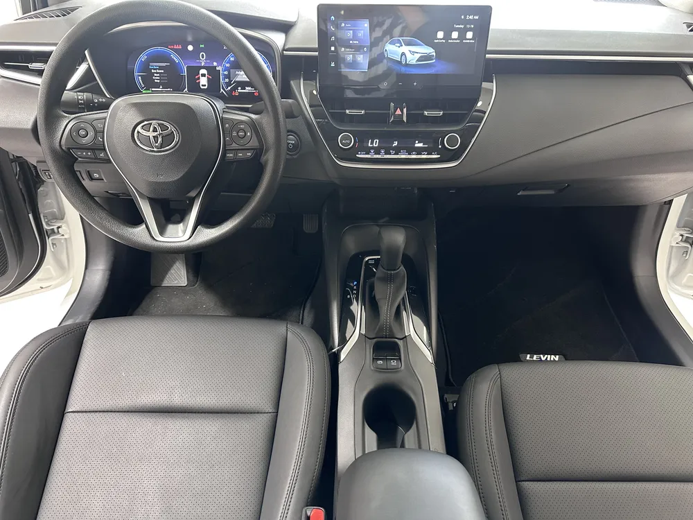 Toyota Corolla 2025 Blanco Caracas