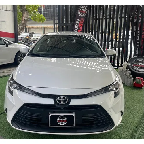 Toyota Corolla levin 2025 Blanco Caracas