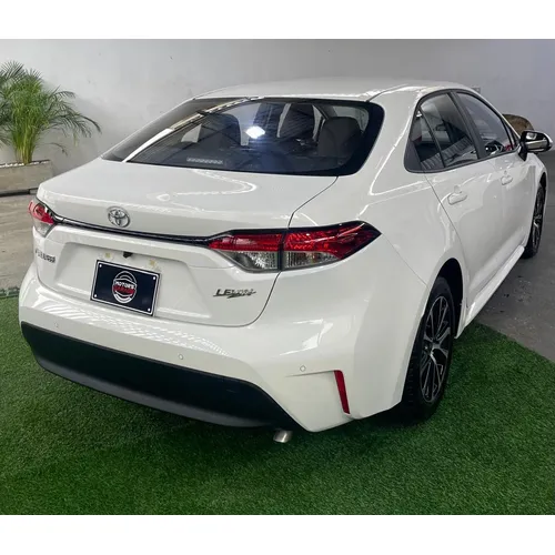 Toyota Corolla levin 2025 Blanco Caracas