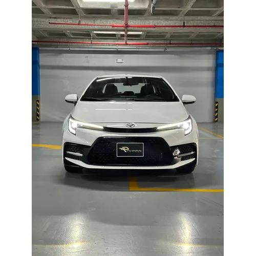 Toyota Corolla 2025 Blanco Caracas