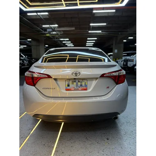Toyota Corolla S 2015 Plateado Caracas