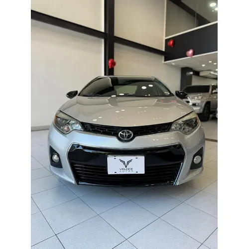 Toyota Corolla S 2015 Plateado Caracas