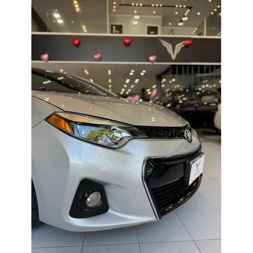 Toyota Corolla S 2015 Plateado Caracas