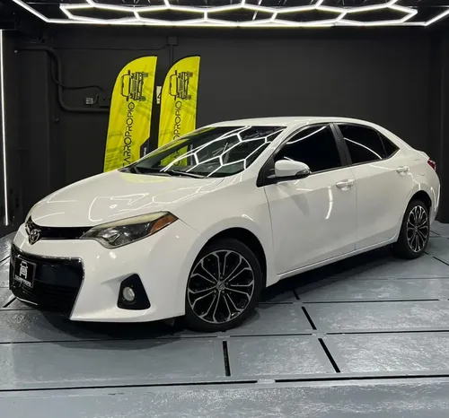Toyota Corolla S 2016 Blanco Caracas